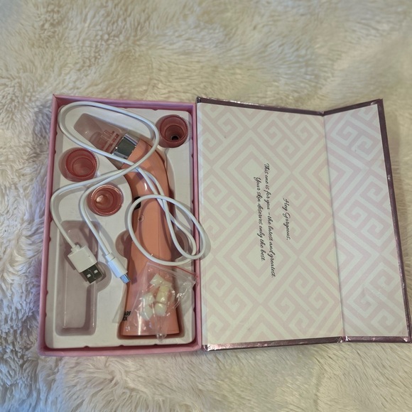 Sharp Luck Beauty Device Brand New - Picture 2 of 5